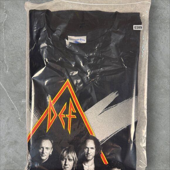 Vintage Y2K 2003 Def Leppard X Ten USA Tour Concert Rock Band T Shirt - XL - Picture 8 of 8